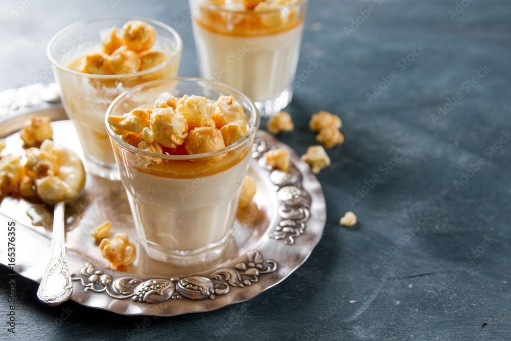 Milk panna cotta with salted caramel Milk panna cotta with salted caramel