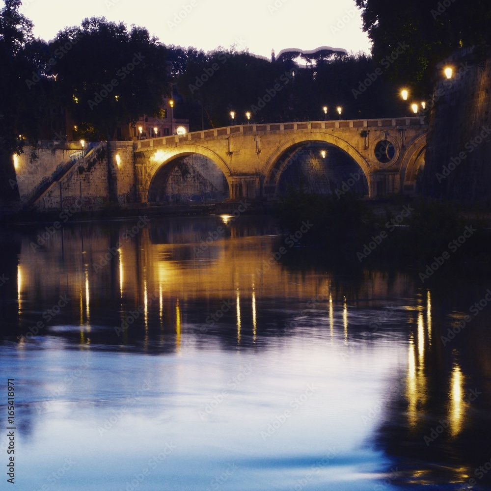 Long exposure on Tiber river in Rome, Italy