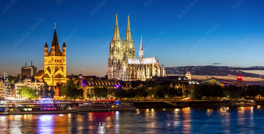 Obraz premium Cologne Cathedral River Rhine