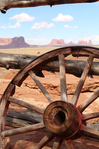 Monument Valley 