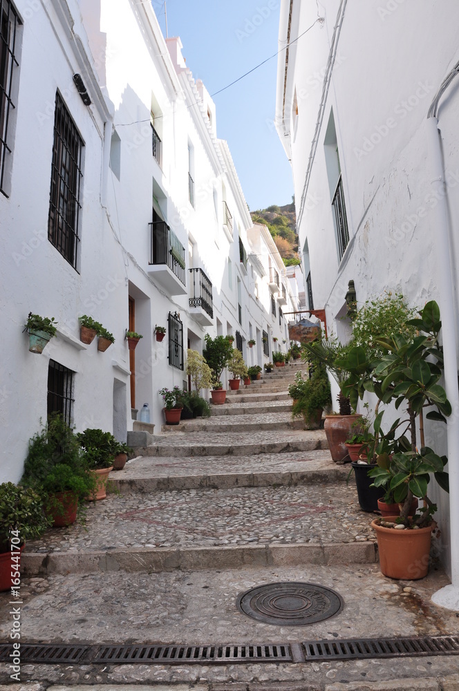 Rue piétonne en escalier en Andalousie