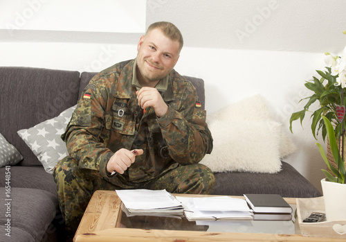 Soldat zu Hause