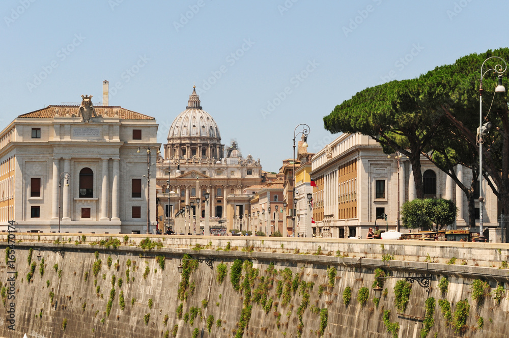 Roma, San Pietro da ponte Sant'Angelo