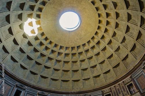 Pantheon - Amazing Rome, Italy