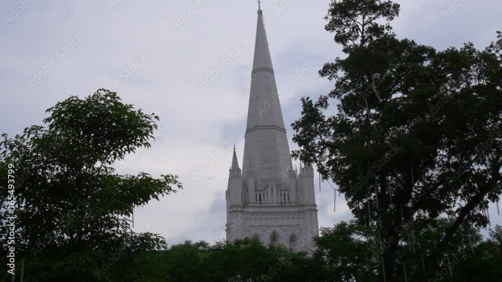 cloudy day singapore city downtown saint andrew's cathedral walking view 4k
cloudy day singapore city downtown saint andrew's cathedral walking view 4k