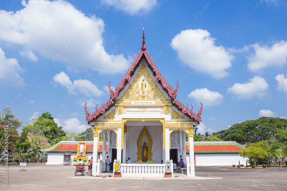 Fototapeta premium Wat Phra Borommathat Chaiya Worawihan, an ancient temple at Chaiya district,Surat Thani province, South of Thailand.