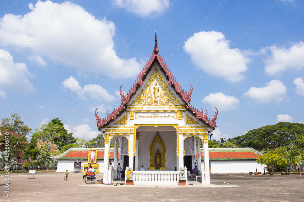 Fototapeta premium Wat Phra Borommathat Chaiya Worawihan, an ancient temple at Chaiya district,Surat Thani province, South of Thailand.