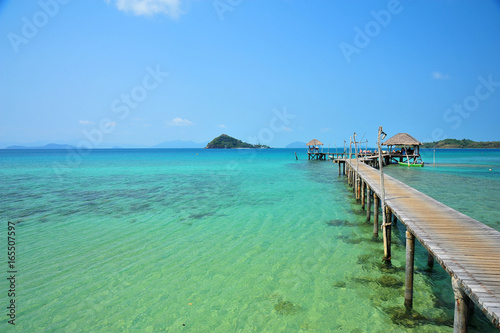 Wooden Piers on Tropical Islands © karinkamon