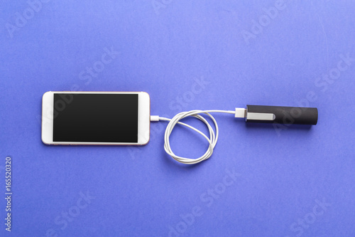 phone mobile connect to battery power bank