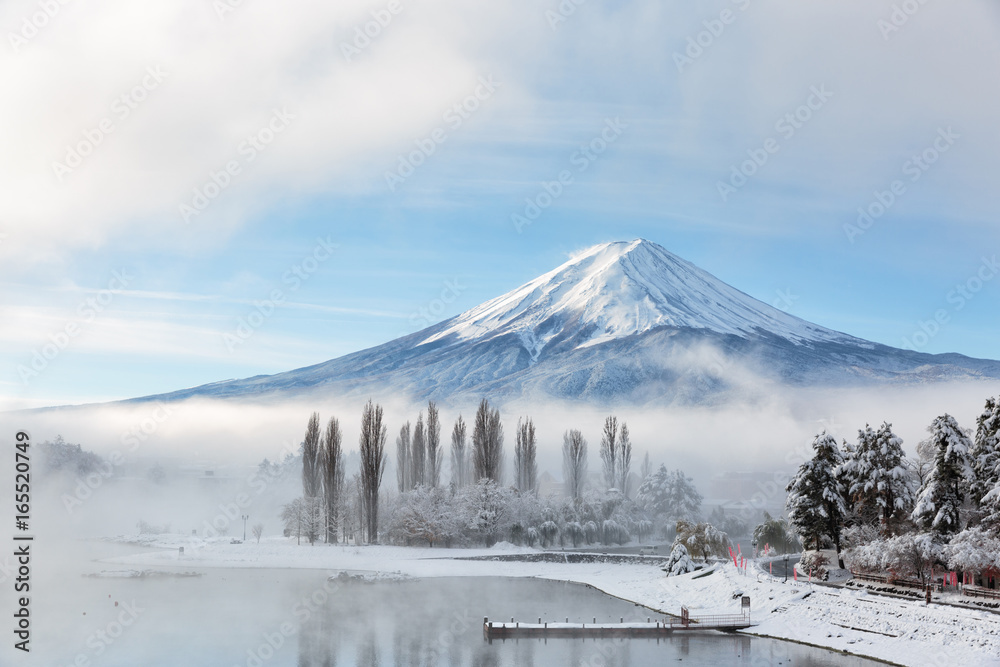 Naklejka premium Halny Fuji i jeziorny kawaguchi, Japonia
