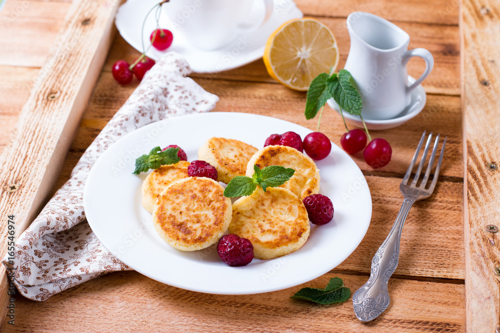 Cottage cheese pancakes, homemade traditional Ukrainian and Russian syrniki