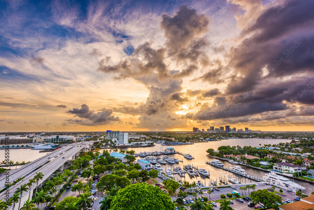 Fort Lauderdale, Florida, USA skyline.