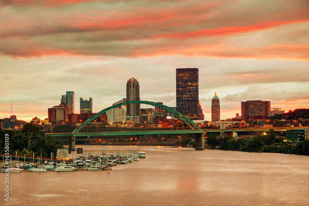Pittsburgh cityscape with the Ohio river