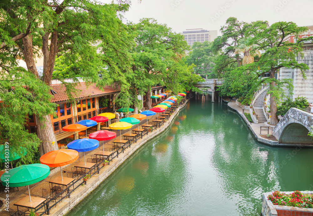 Obraz premium River walk in San Antonio