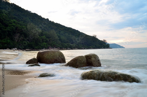 Image of a beach under long exposure