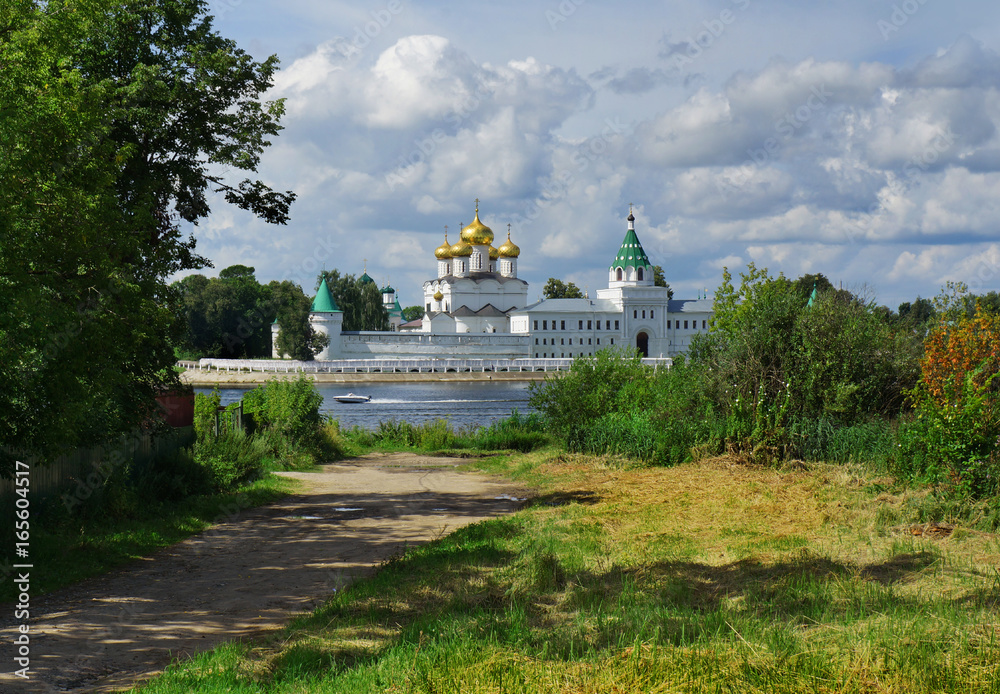 Fototapeta premium Russia, Kostroma city, Ipatievsky monastery