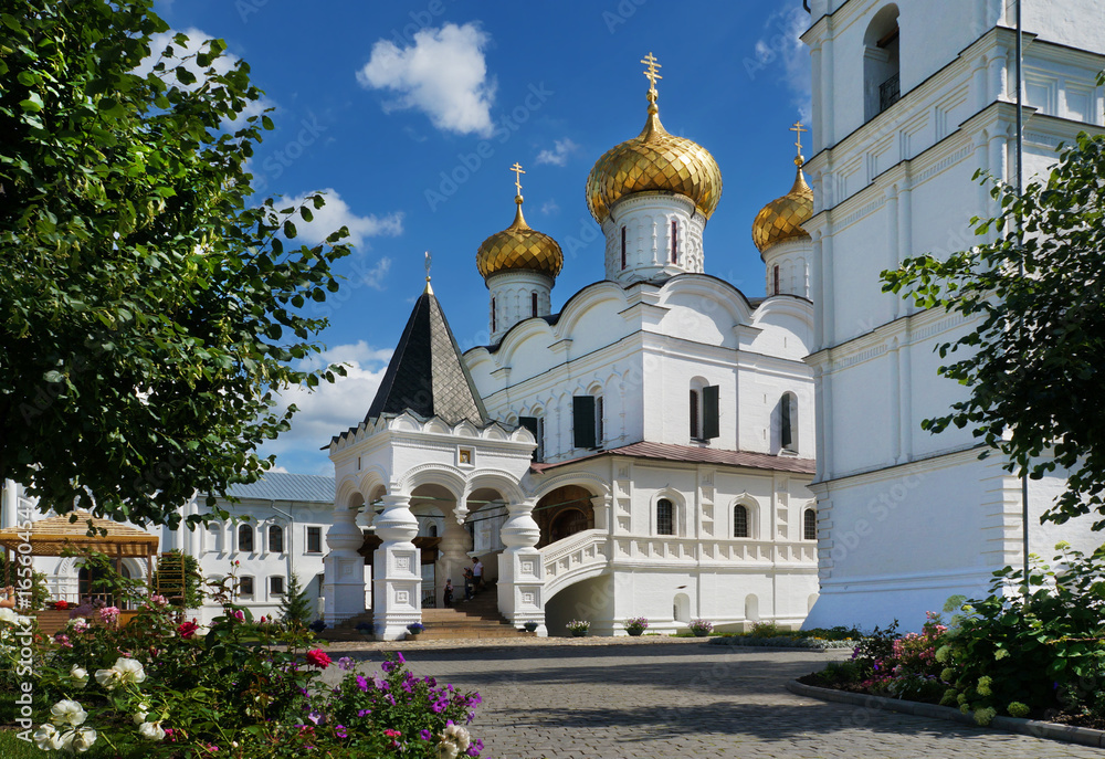 Trinity cathedral in Ipatievsky monastery Trinity cathedral in Ipatievsky monastery