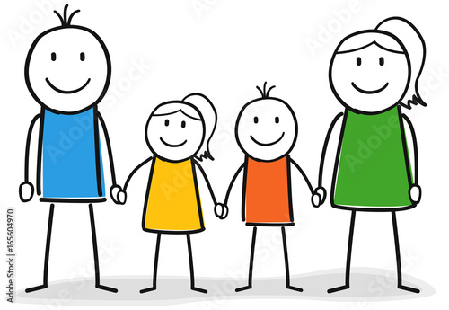 Glückliche Familie mit zwei Kindern