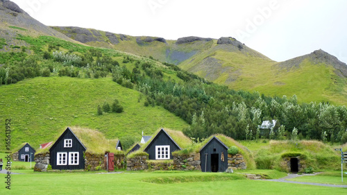 Freilichtmuseum traditioneller Häuser bei Skogar Island