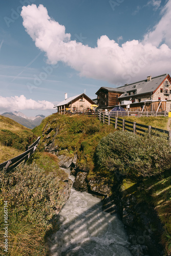 Franz-Senn-Hütte im Stubaital, Österreich photo