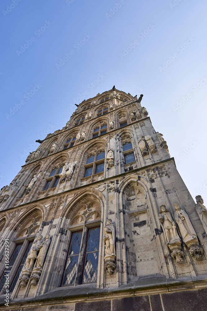 Fototapeta premium front facade of Historisches Rathaus (historical city hall)