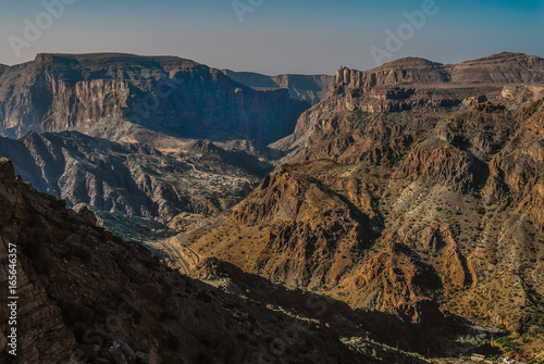 Oman Al Hajar mountain range © LUC KOHNEN