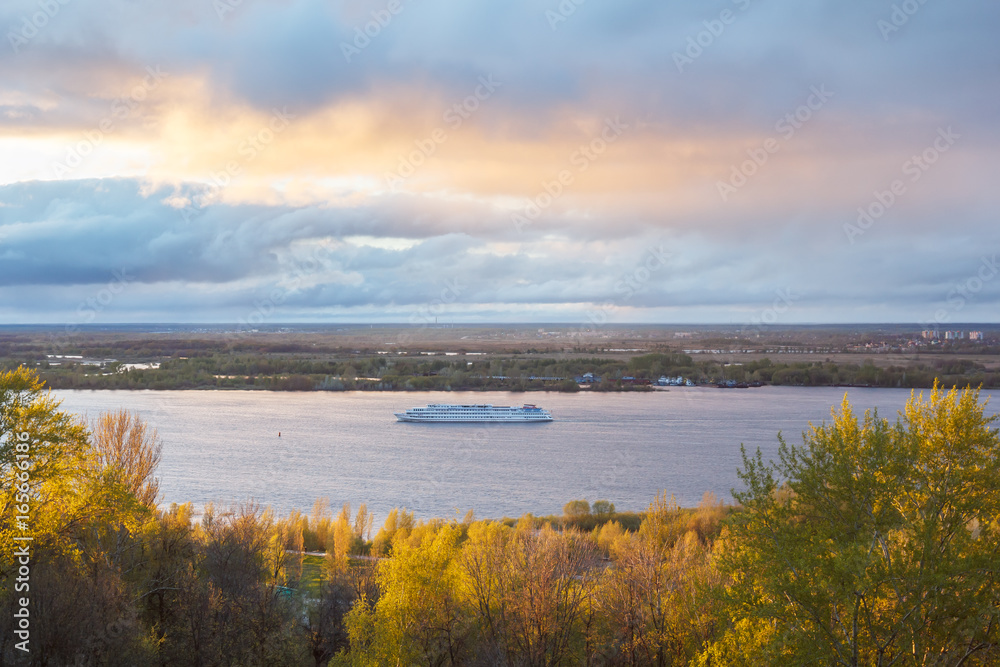 Evening view of the Volga with the ship