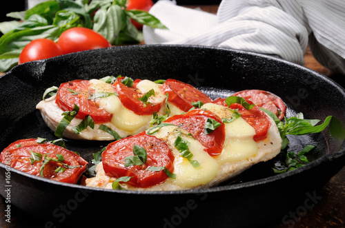 Photos Chicken a la caprese