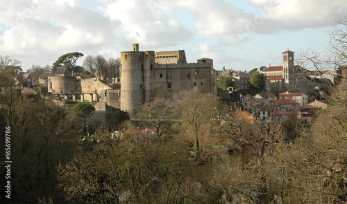 Clisson, ville médiévale à l'art italien de Loire-Atlantique