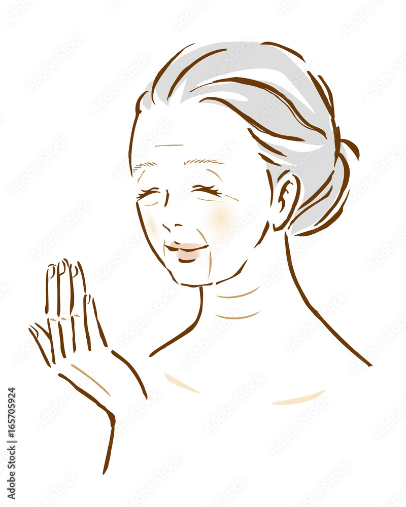 女性　加齢　年相応　微笑み