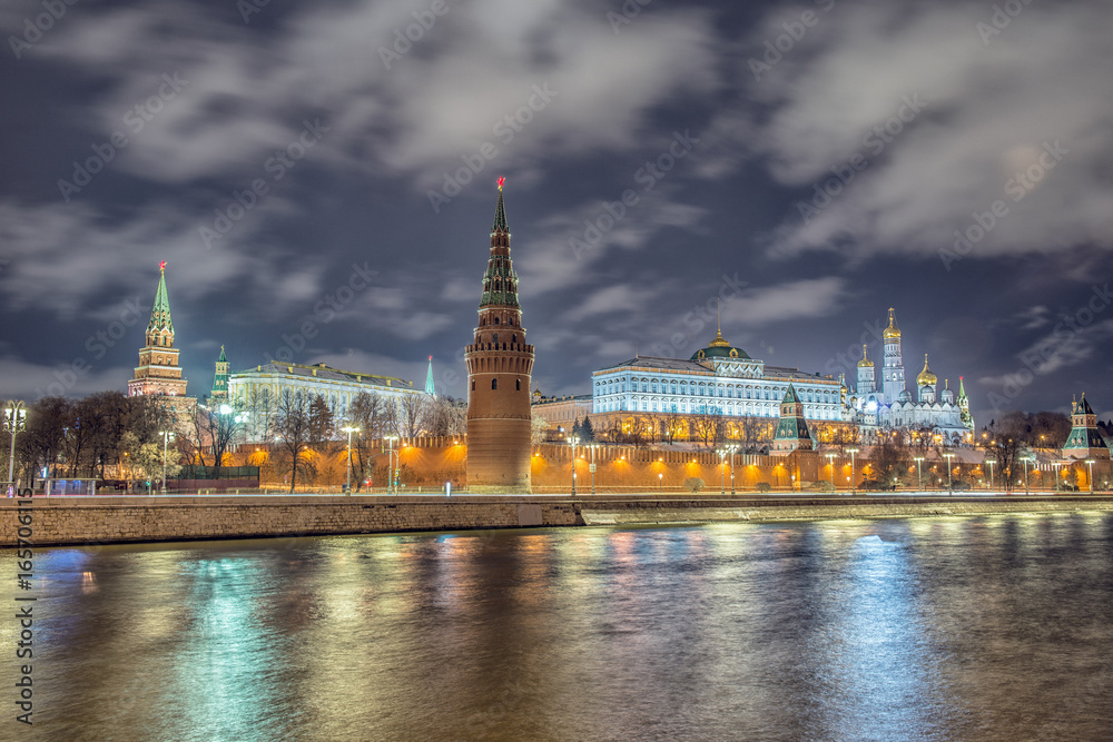 Fototapeta premium Stunning night view of Kremlin in the winter, Moscow, Russia