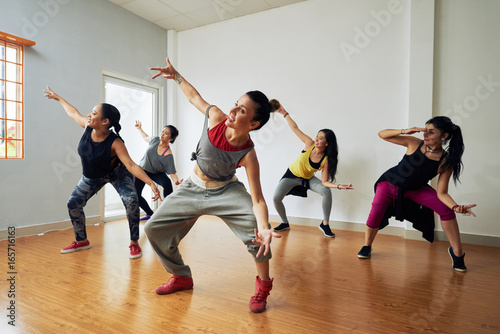 Fototapeta Naklejka Na Ścianę i Meble -  Hip-Hop Dancers Having Training