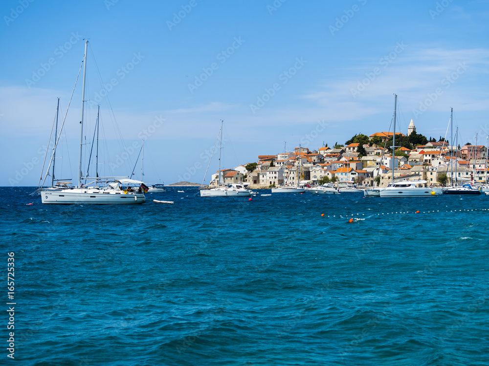 Kroatien, Adriaküste, Dalmatien, Region Split, Primošten, Šibensko-Kninska,  Blick auf die Halbinsel Primosten