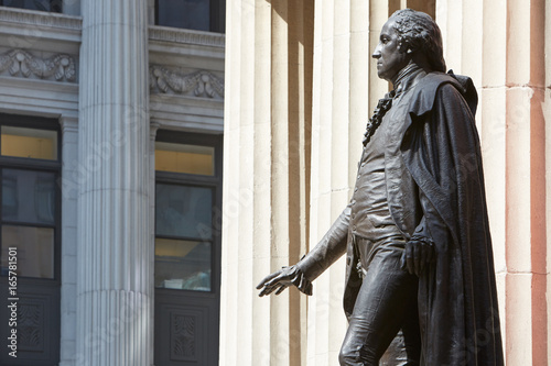 George Washington statue, New York photo