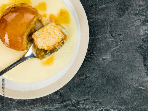 Syrup or Treacle Sponge Pudding With Custard Fototapeta