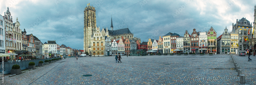 Naklejka premium View of the Grote Markt, Mechelen