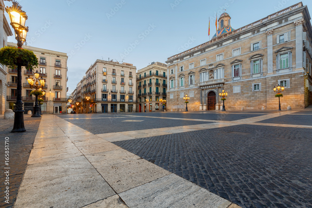 Naklejka premium Barcelona. St. James's Square at dawn.