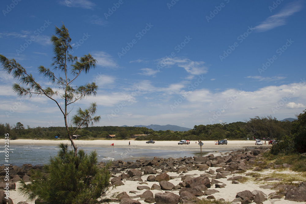 Litoral de Santa Catarina - Praia do Rosa Litoral de Santa Catarina - Praia do Rosa