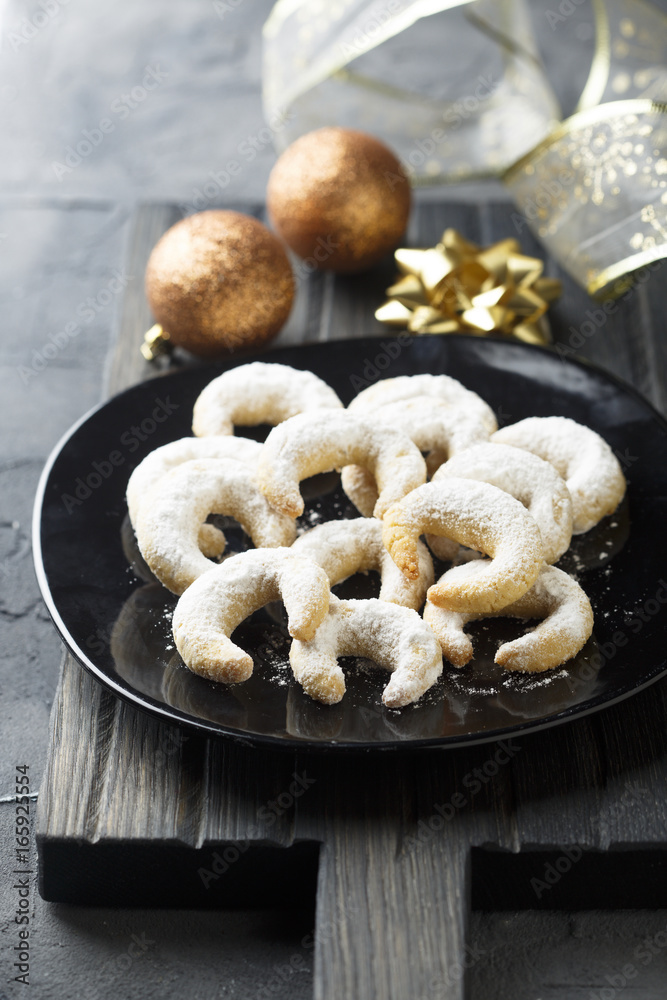 Traditional vanilla cookies for Christmas 