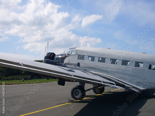 Flugzeug