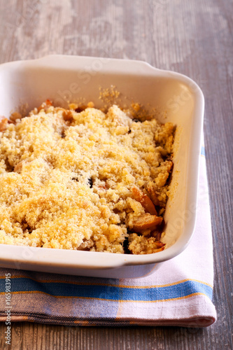 Pear and berry crumble cake