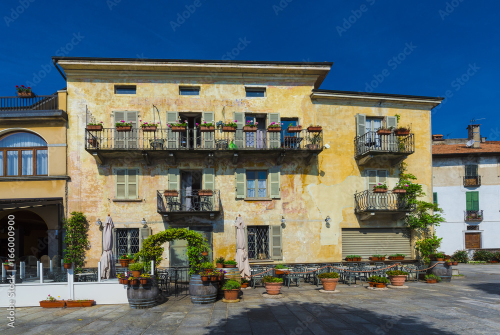 Obraz premium Picturesque House on the promenade of Cannobio - Lago Maggiore, Verbania, Piemont, Italy