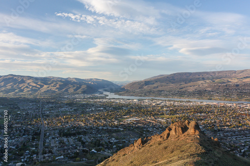Mountain view of Columbia River Wenatchee area