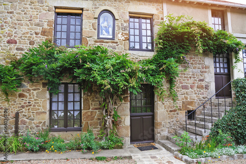 village de Saint-Céneri-Le-Gerei, Normandie, France