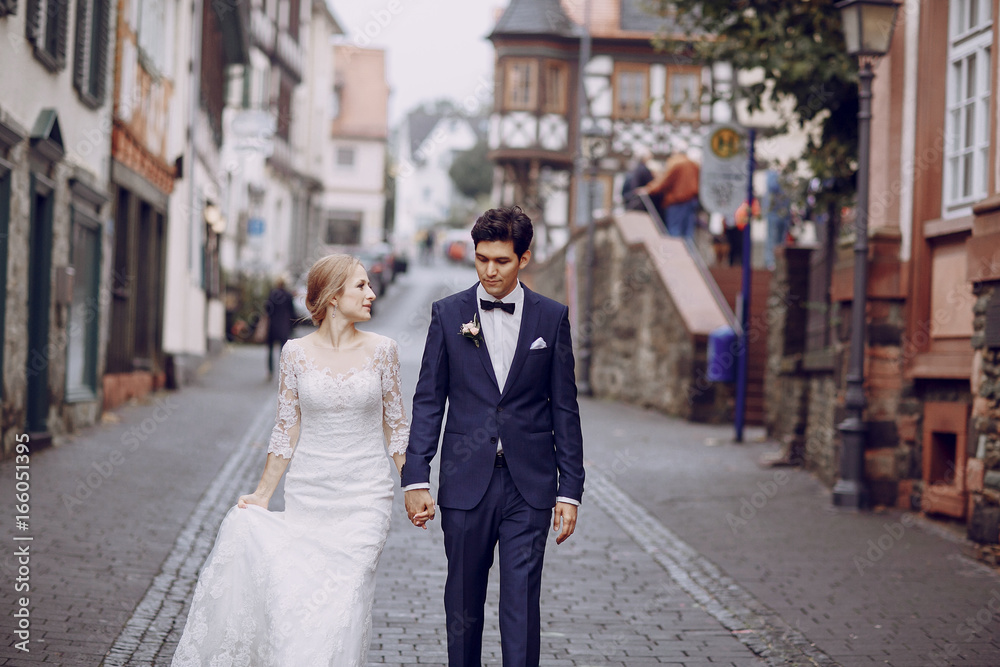 Naklejka premium bride and groom