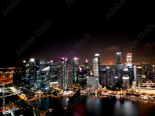 Fototapeta Naklejka Na Ścianę i Meble -  Singapore City / Singaporesometimes referred to as the Lion City, the Garden City or the Little Red Dot, is a sovereign city-state in Southeast Asia