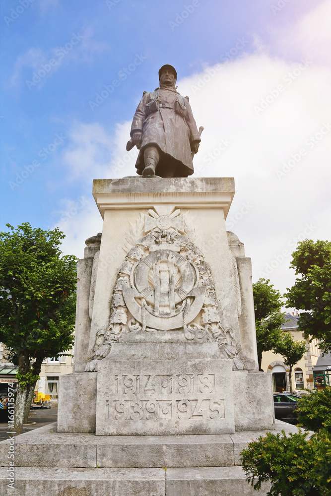 Obraz premium monument aux mort de la guerre de Granville, Normandie, France