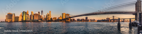 New York skyline 2 © KevinLrt