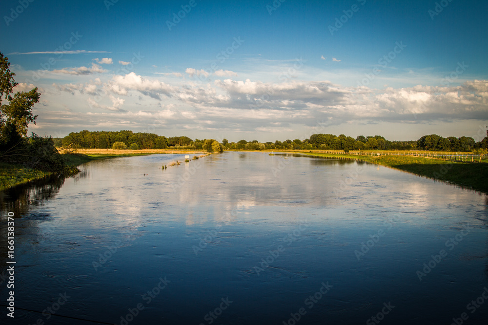 Naklejka premium Hochwasser 2017 Sommer