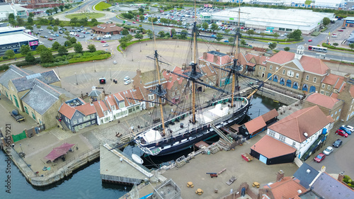 Obraz na plátně Hartlepool Marina HMS Trincomalee